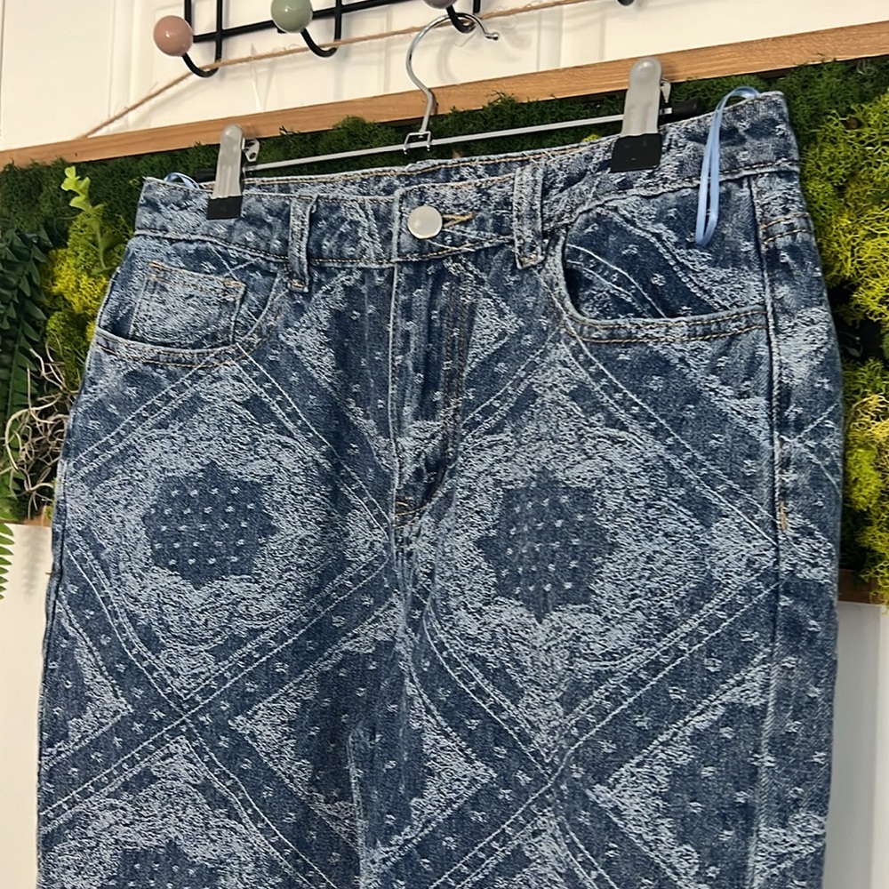Windsor Patterned Jeans - Picture 4 of 8